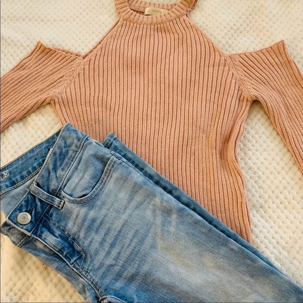 Forever 21 peach colored cold shoulder sweater - Picture 3 of 3